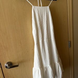 Cute white dress open back